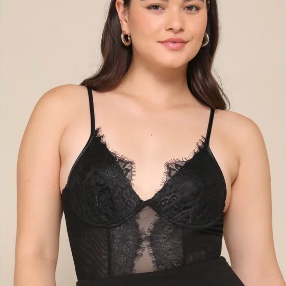 NWT Draw You In Black Sleeveless Lace Bustier Bodysuit - Picture 6 of 9